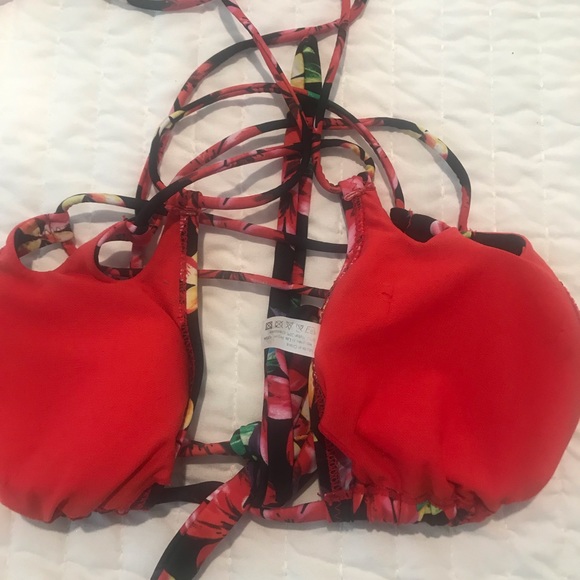 Forever Young Swim Suit Top - Picture 3 of 8